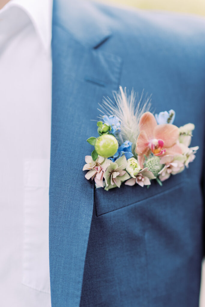 Groom’s Wedding Buttonhole – Floriology Studio
